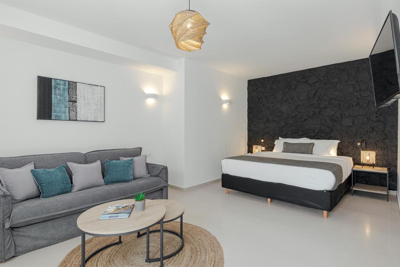 Onyx Hotel&Suites Karterados  Exteriér fotografie